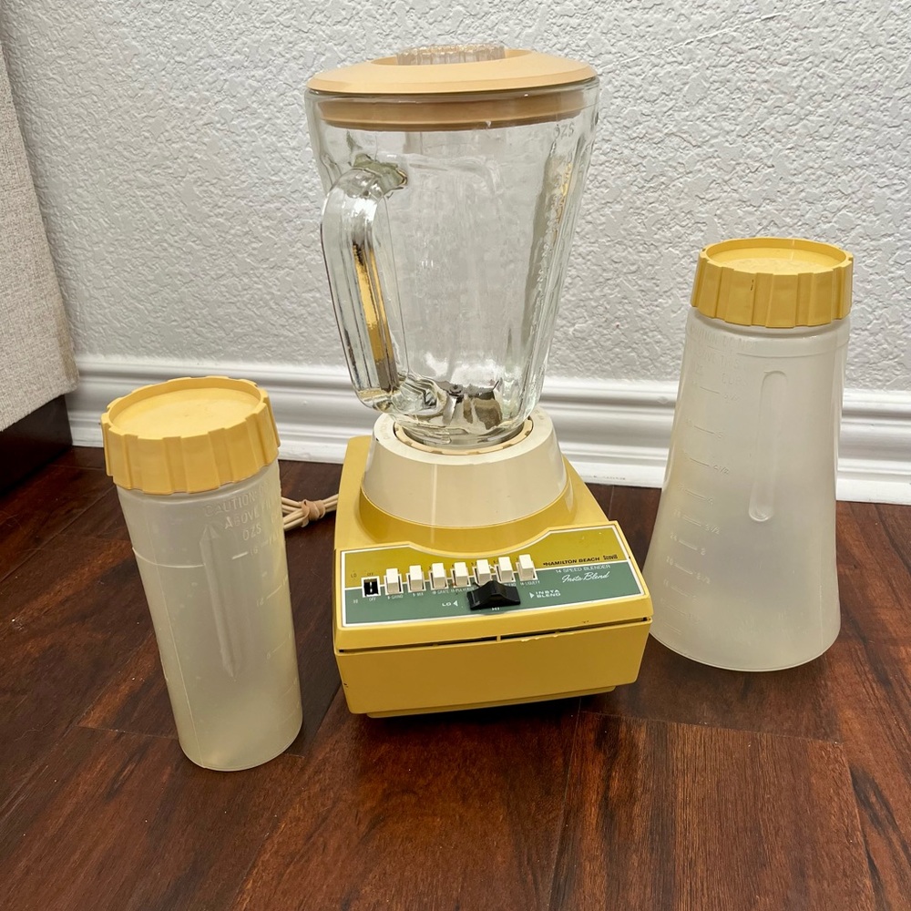 Vintage Yellow Blender with Containers